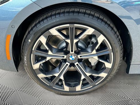 New 2025 BMW 330i Sedan w/ Premium Package image 28