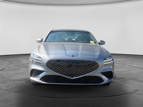 Used 2025 Genesis G70 2.5T AWD/4WD image 3