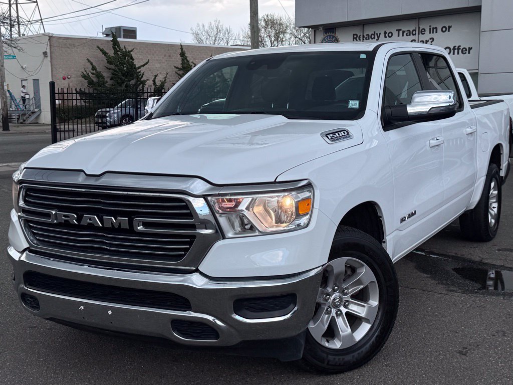 Certified 2023 RAM 1500 Laramie AWD/4WD image 3