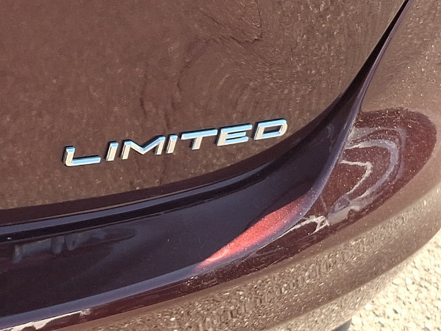 Used 2018 Toyota Avalon Limited w/ All Weather Liner Package FWD image 35