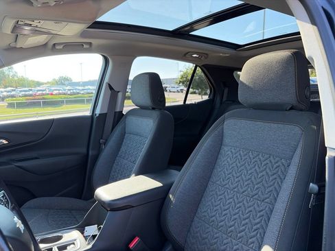 Used 2022 Chevrolet Equinox LT FWD image 47