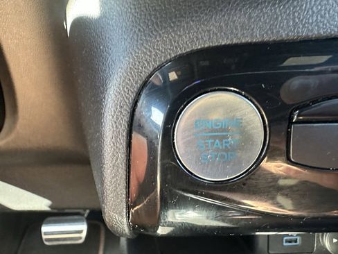 Used 2023 Ford Escape ST-Line Select w/ Tech Pack #2 image 9