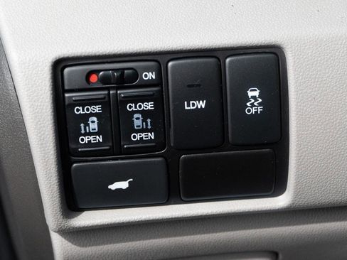 Used 2015 Honda Odyssey EX-L image 21