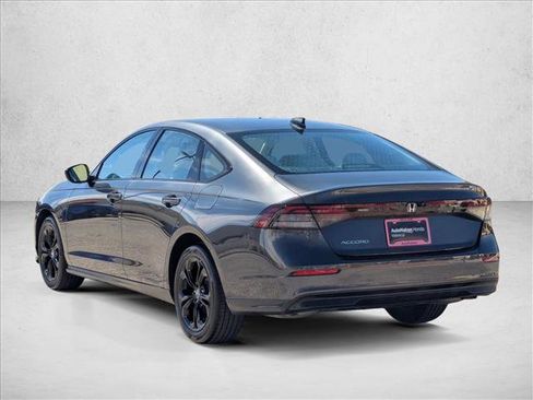 Used 2025 Honda Accord SE image 8