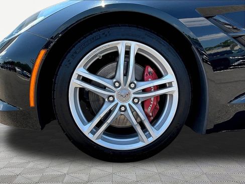Used 2016 Chevrolet Corvette Stingray Coupe RWD image 24