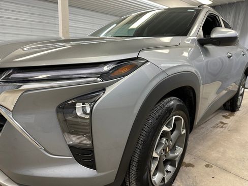 Certified 2024 Chevrolet Trax LT w/ Driver Confidence Package image 31