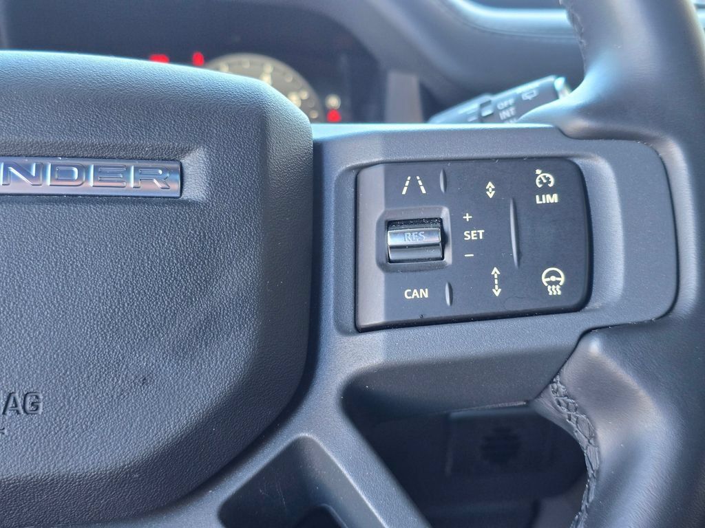 Used 2025 Land Rover Defender 110 S AWD/4WD image 21