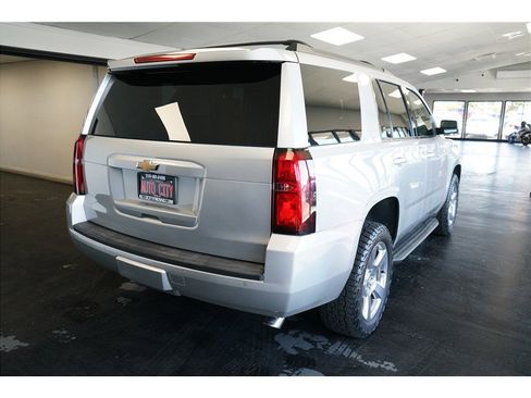 Used 2016 Chevrolet Tahoe LT image 7