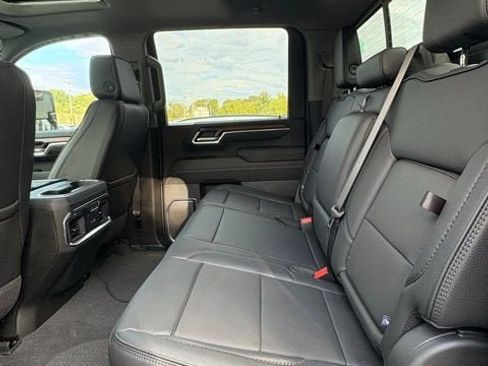New 2026 GMC Sierra 3500 Denali w/ Denali Reserve Package image 16