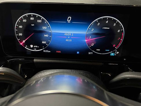 Certified 2025 Mercedes-Benz GLA 250 4MATIC image 28