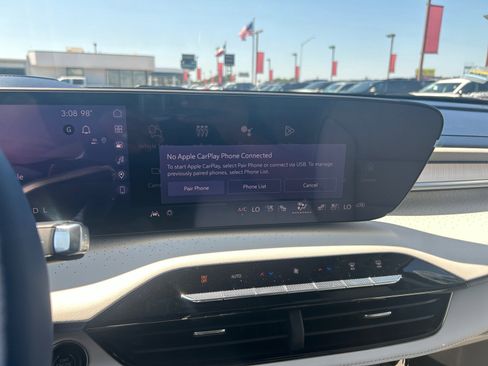 New 2026 Buick Enclave Avenir w/ Super Cruise Package image 15