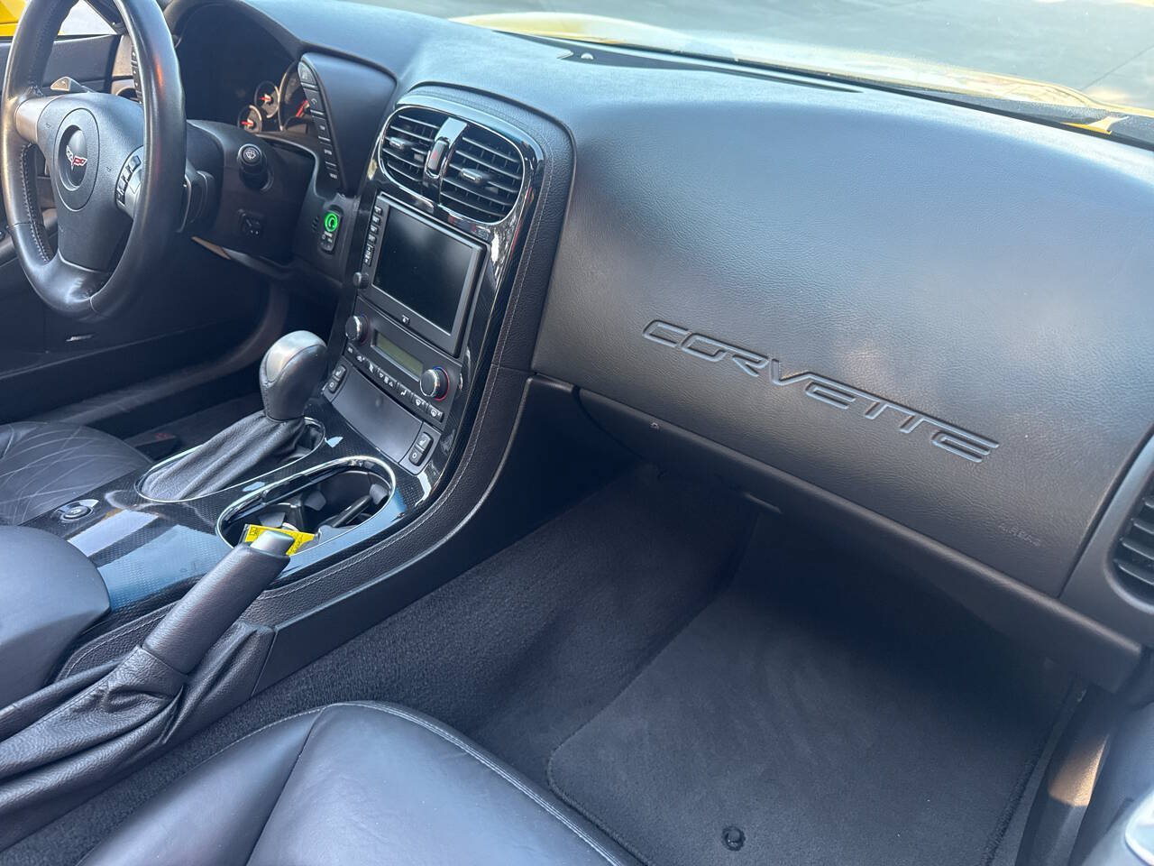 Used 2008 Chevrolet Corvette Convertible w/ Preferred Equipment Group RWD image 13
