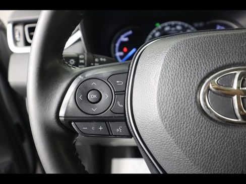 Used 2019 Toyota RAV4 Limited image 20