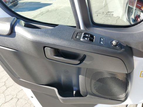 New 2026 RAM ProMaster 3500 w/ Crew Van Package image 27