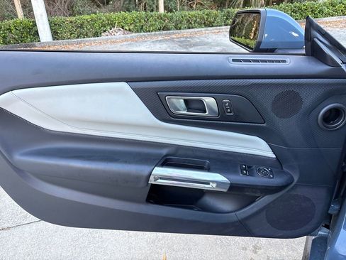 Used 2024 Ford Mustang Premium image 15