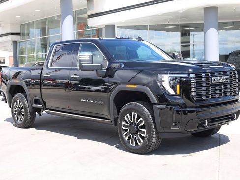 New 2026 GMC Sierra 3500 Denali Ultimate AWD/4WD image 8