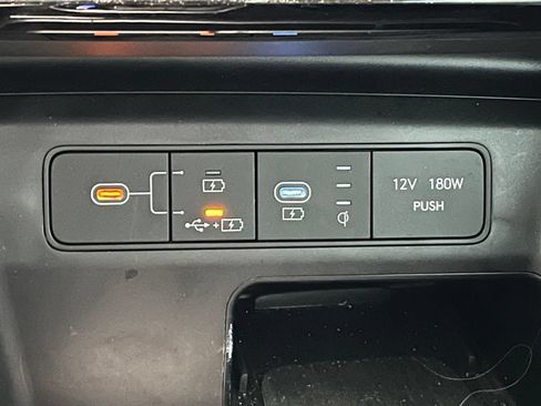 Used 2025 Hyundai Tucson SEL FWD image 24