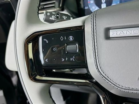 Used 2026 Land Rover Range Rover Velar S image 10