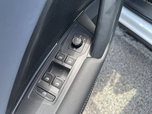 New 2026 Volkswagen Tiguan SE AWD/4WD image 14