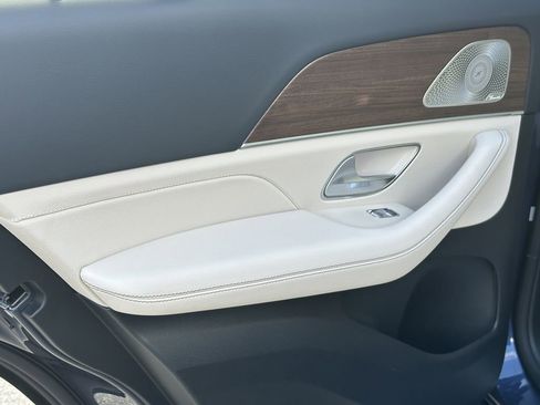 New 2026 Mercedes-Benz GLE 450 GLE 450 image 25