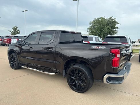 Used 2019 Chevrolet Silverado 1500 LT AWD/4WD image 3