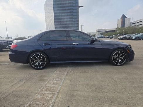 Used 2021 Mercedes-Benz E 350 Sedan image 3