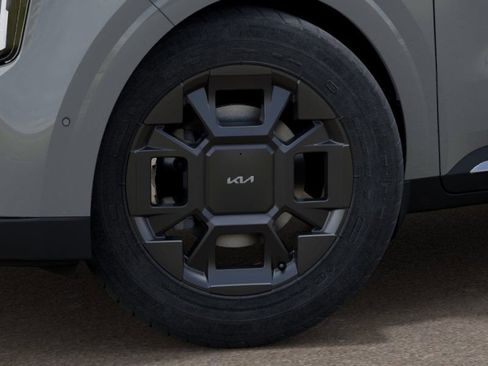 New 2025 Kia Carnival SX image 9