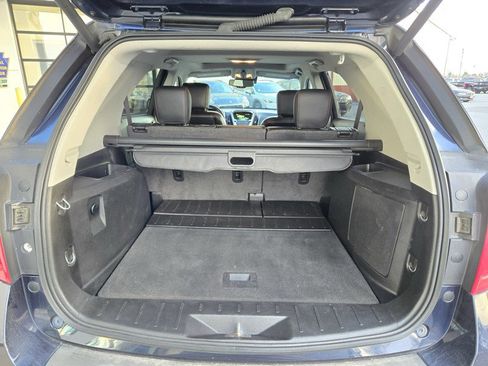 Used 2016 Chevrolet Equinox LTZ w/ Enhanced Convenience Package image 11