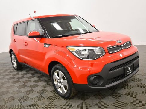 Certified 2019 Kia Soul image 10