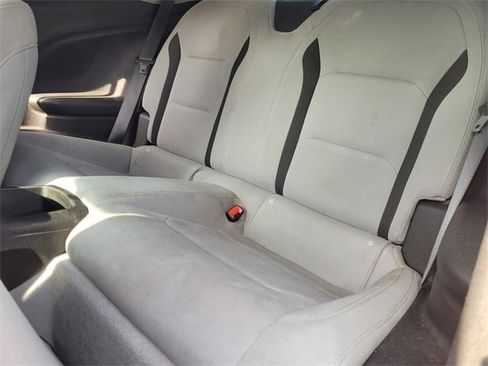 Used 2022 Chevrolet Camaro LT image 9