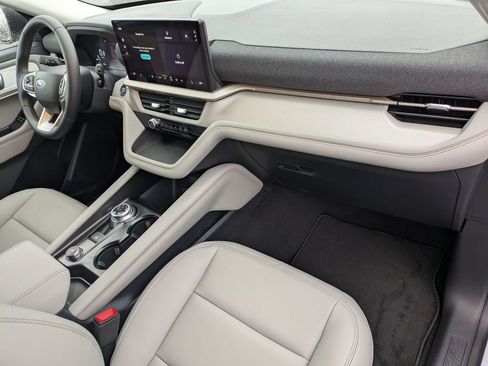 New 2026 Ford Explorer Active w/ Active Comfort Package image 22