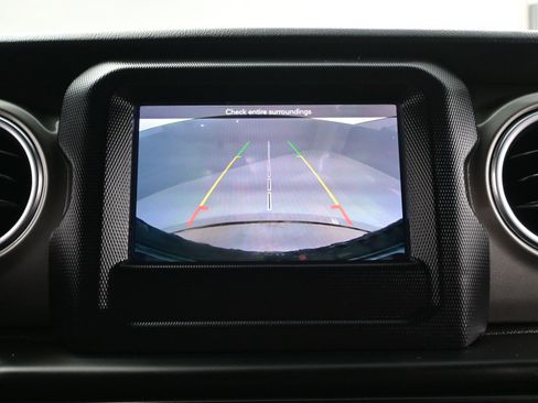 Used 2018 Jeep Wrangler Unlimited Sahara w/ Dual Top Group image 16