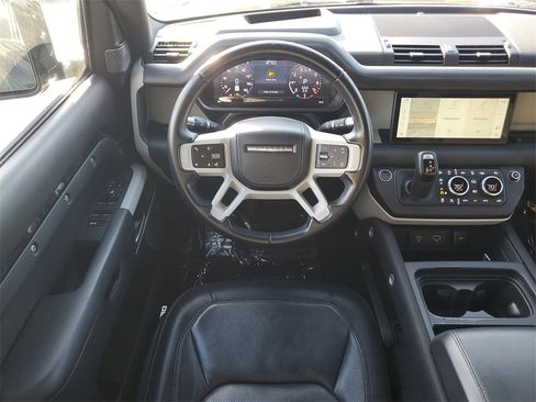 Used 2021 Land Rover Defender 110 X-Dynamic HSE image 23