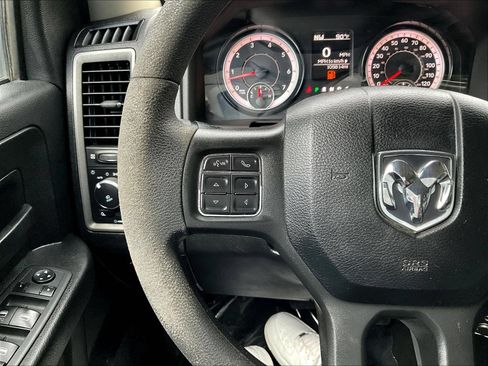 Used 2019 RAM 1500 Tradesman w/ Tradesman SXT Package RWD image 14