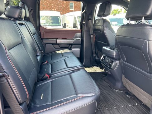 Certified 2022 Ford F150 Lariat AWD/4WD image 19
