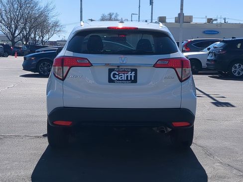 Used 2022 Honda HR-V EX-L image 8