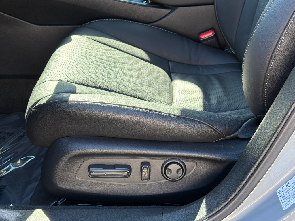 Used 2025 Honda Accord Sport image 14