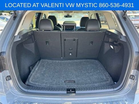 Certified 2024 Volkswagen Taos SE AWD/4WD image 16