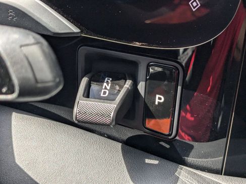 New 2025 Porsche Taycan image 21