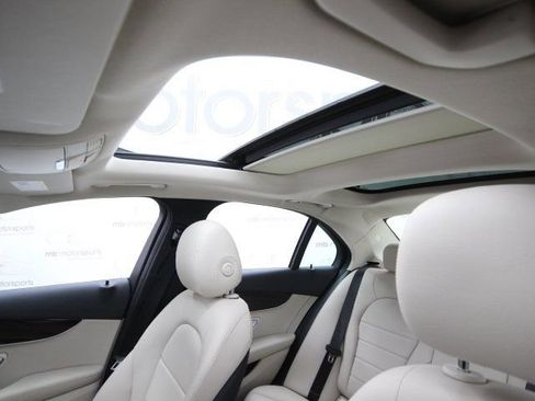 Used 2018 Mercedes-Benz C 300 4MATIC Sedan image 20