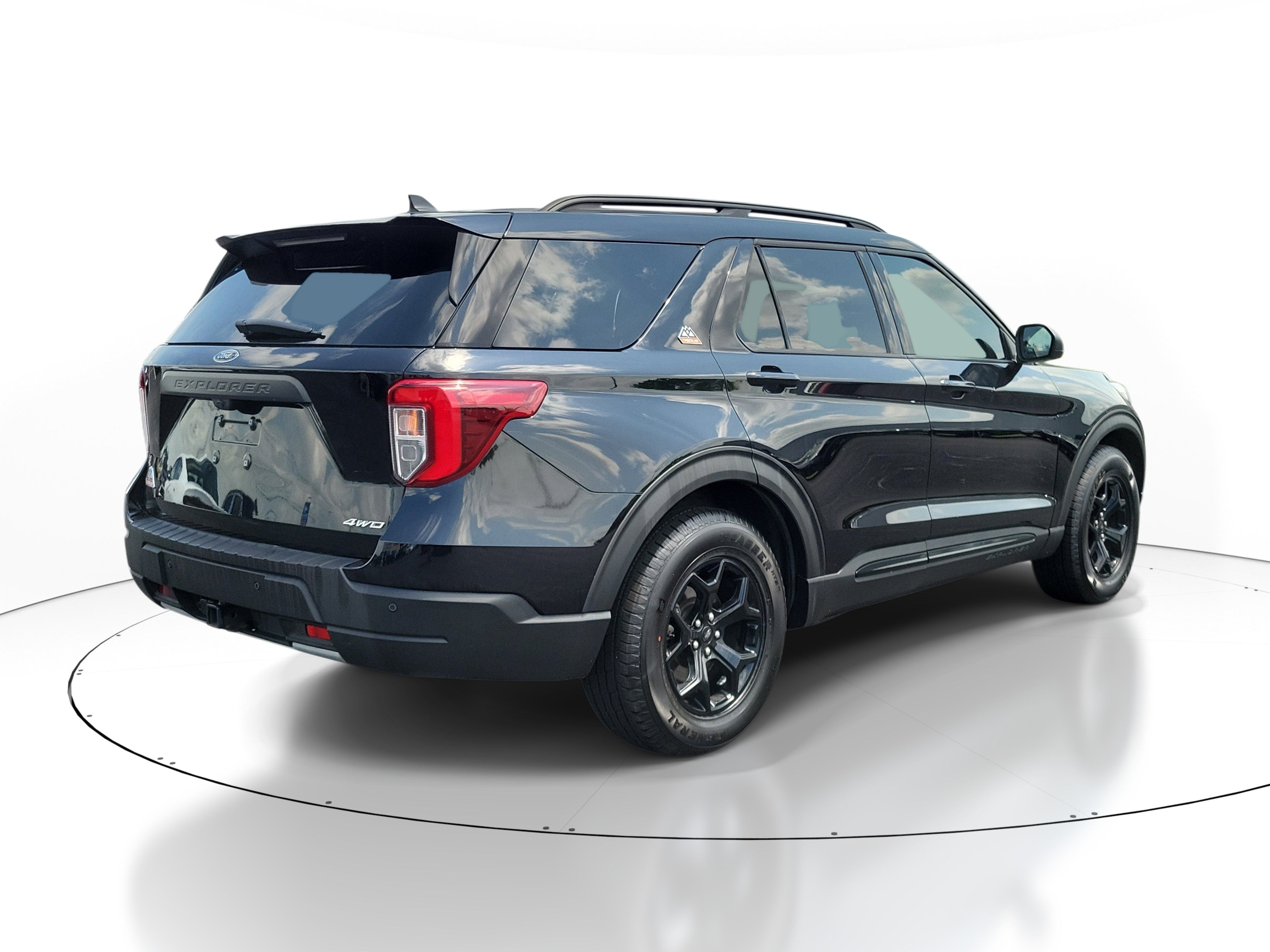Used 2023 Ford Explorer Timberline AWD/4WD image 4