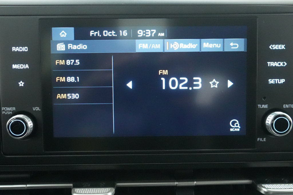 Used 2022 Kia Carnival LX FWD image 33
