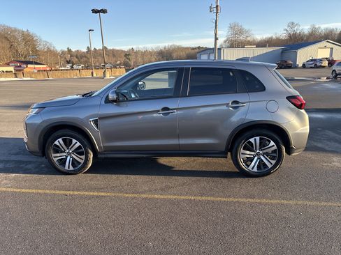 Used 2025 Mitsubishi Outlander Sport SE image 7