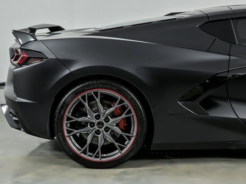 Used 2023 Chevrolet Corvette Stingray Premium Cpe w/ Z51 Performance Package RWD image 13