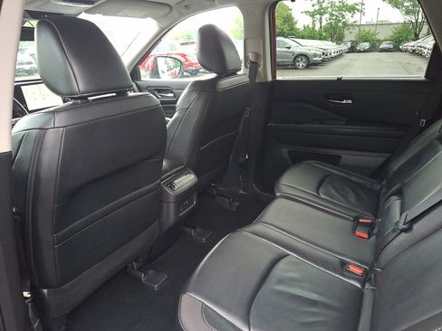 Used 2023 Nissan Pathfinder SL AWD/4WD image 20