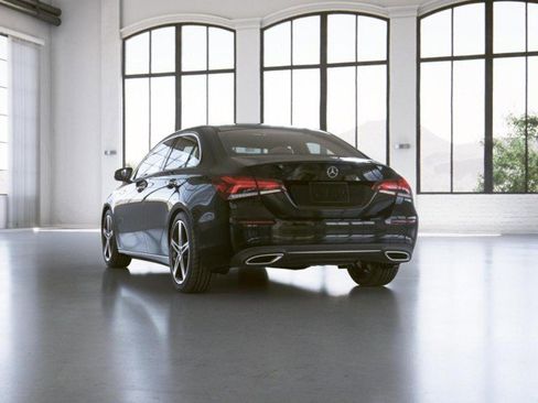 Certified 2022 Mercedes-Benz A 220 4MATIC image 39