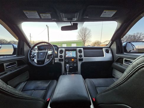 Used 2014 Ford F150 Platinum image 36