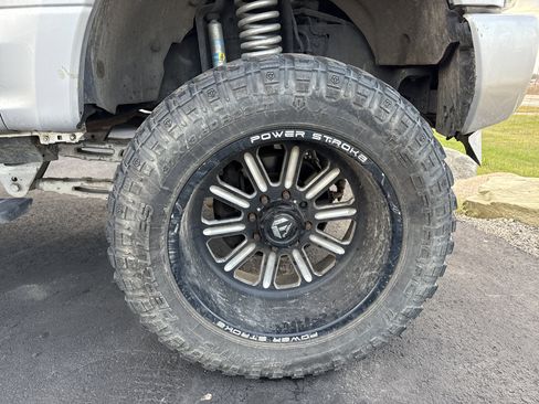 Used 2017 Ford F350 Platinum w/ Platinum Ultimate Package image 7