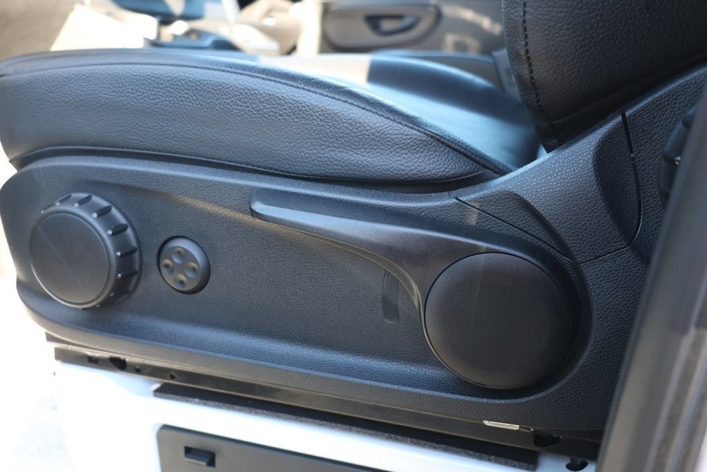 Used 2025 Mercedes-Benz Sprinter 2500 image 11