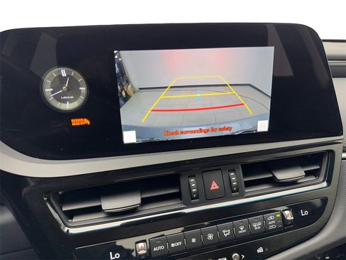 Used 2024 Lexus ES 350 image 63